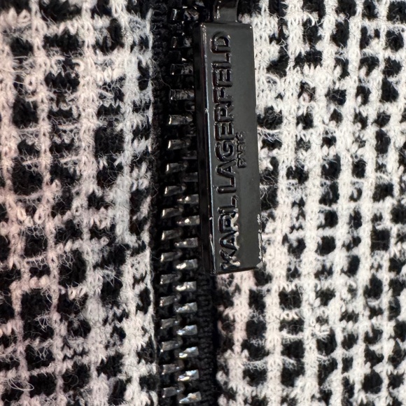 Karl Lagerfeld Paris Knit Sheath Black/White Short Sleeve Dress Size 4 - Picture 7 of 10